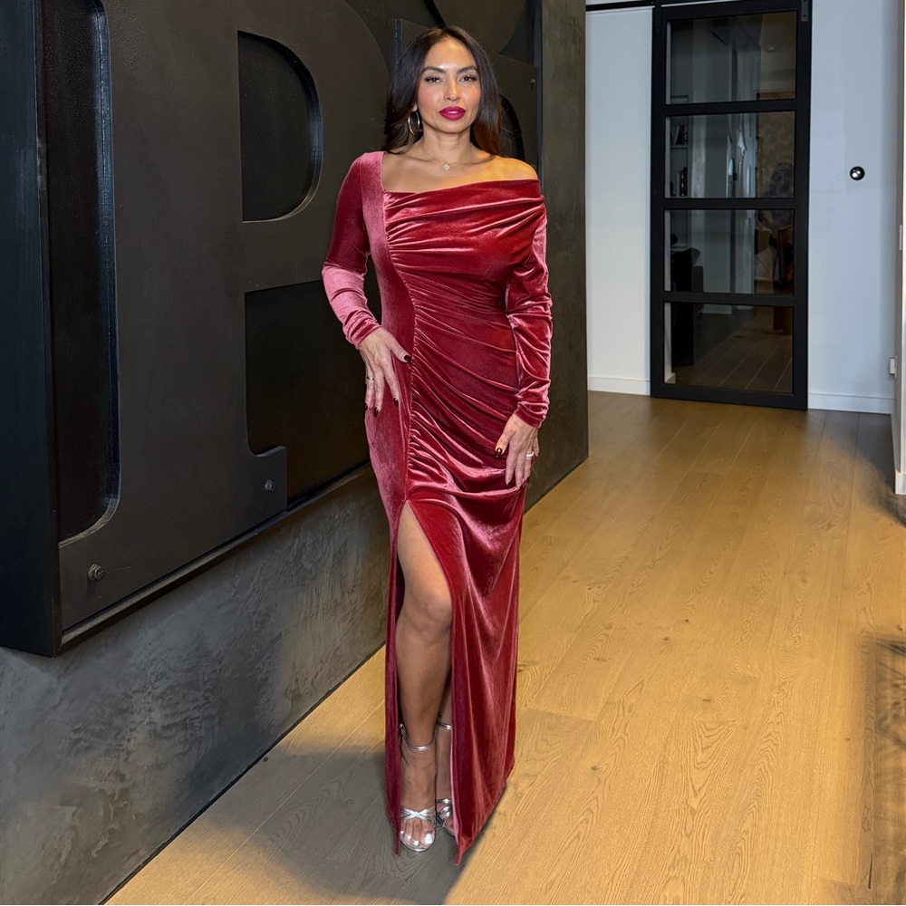 Elegant One Shoulder Velvet Dress in Rich Burgundy
